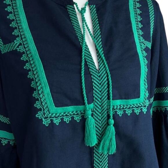 NWT J.CREW TOP NAVY EMBROIDERED LINEN-COTTON
LONG SLEEVE BLOUSE Size 00 - Picture 2 of 4